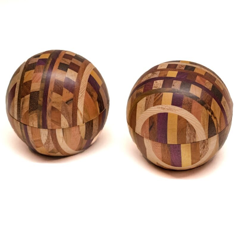 CAIXA BOLA EM MARCHETARIA