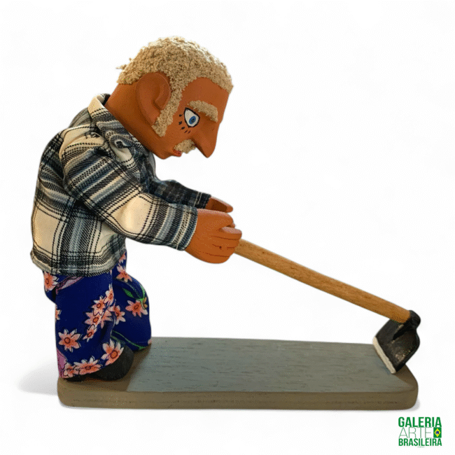 O Trabalhador - Escultura em Buriti - Imagem 2