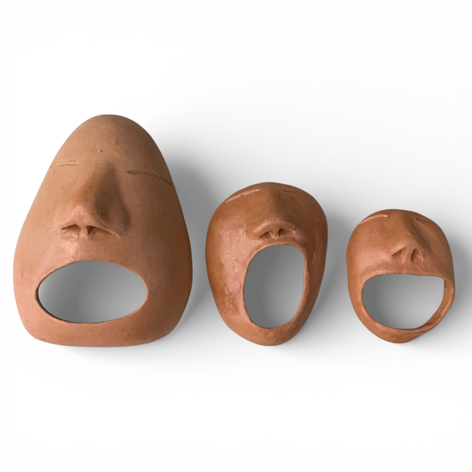 escultura bocejo barro natural